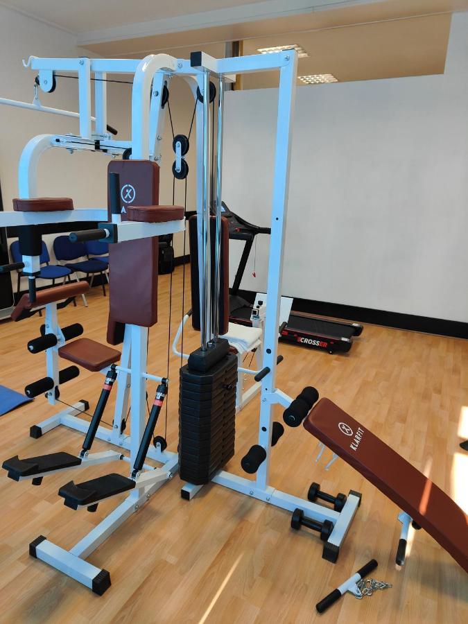 Hotel Terminus - Pizzeria Pizz'A Gogo - Salle De Sport - Face A La Gare Lons-le-Saunier Luaran gambar