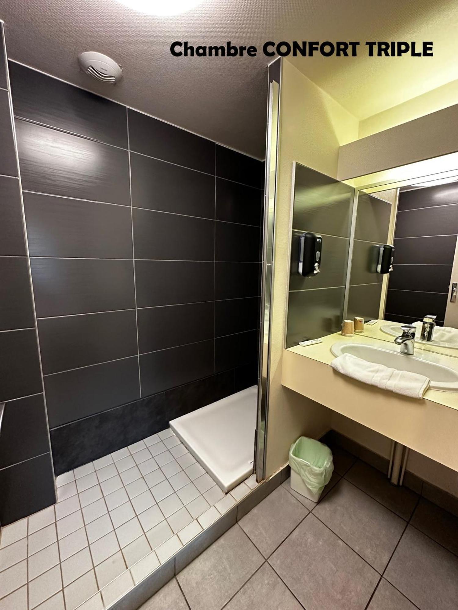 Hotel Terminus - Pizzeria Pizz'A Gogo - Salle De Sport - Face A La Gare Lons-le-Saunier Luaran gambar