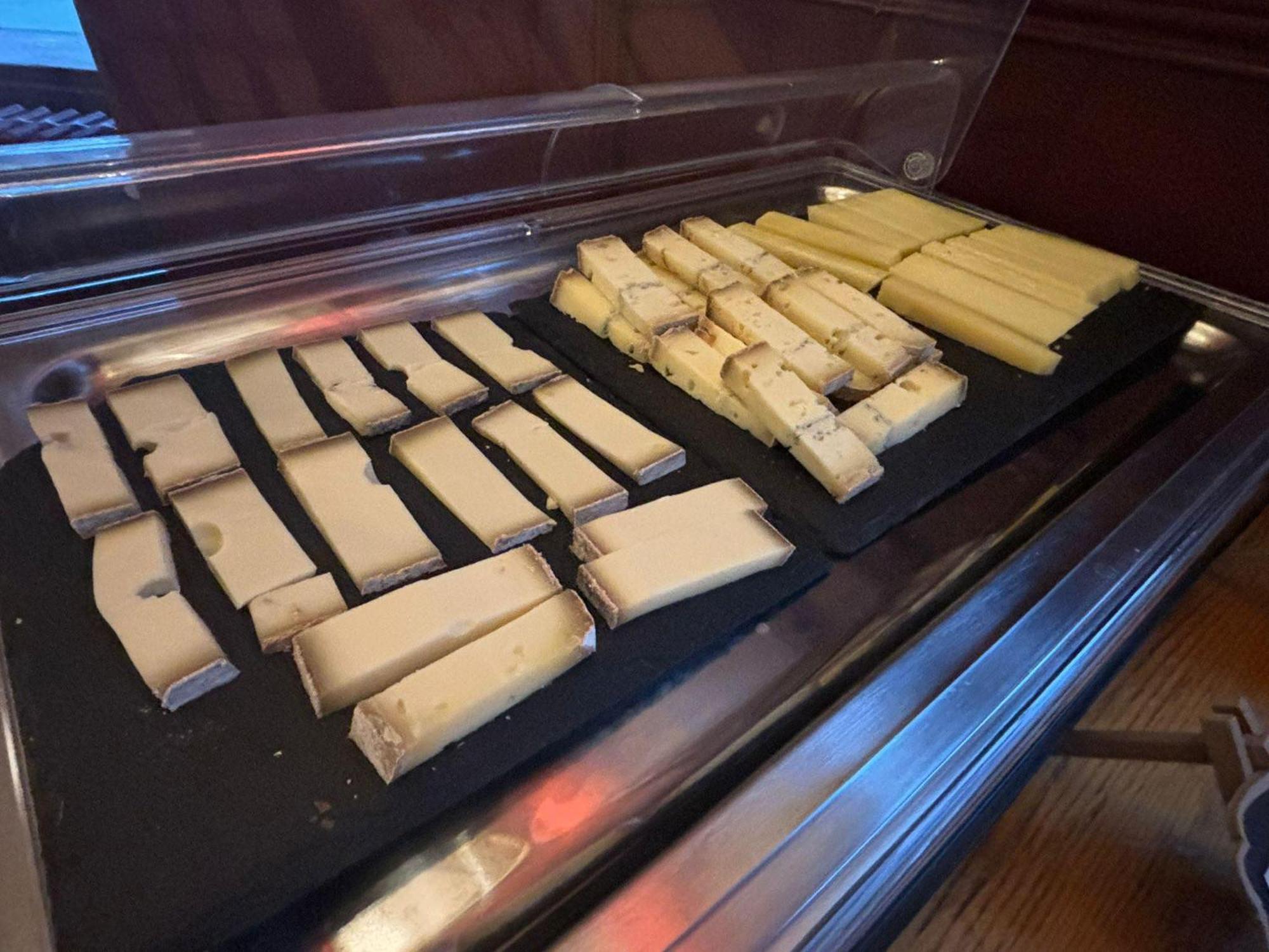 Hotel Terminus - Pizzeria Pizz'A Gogo - Salle De Sport - Face A La Gare Lons-le-Saunier Luaran gambar