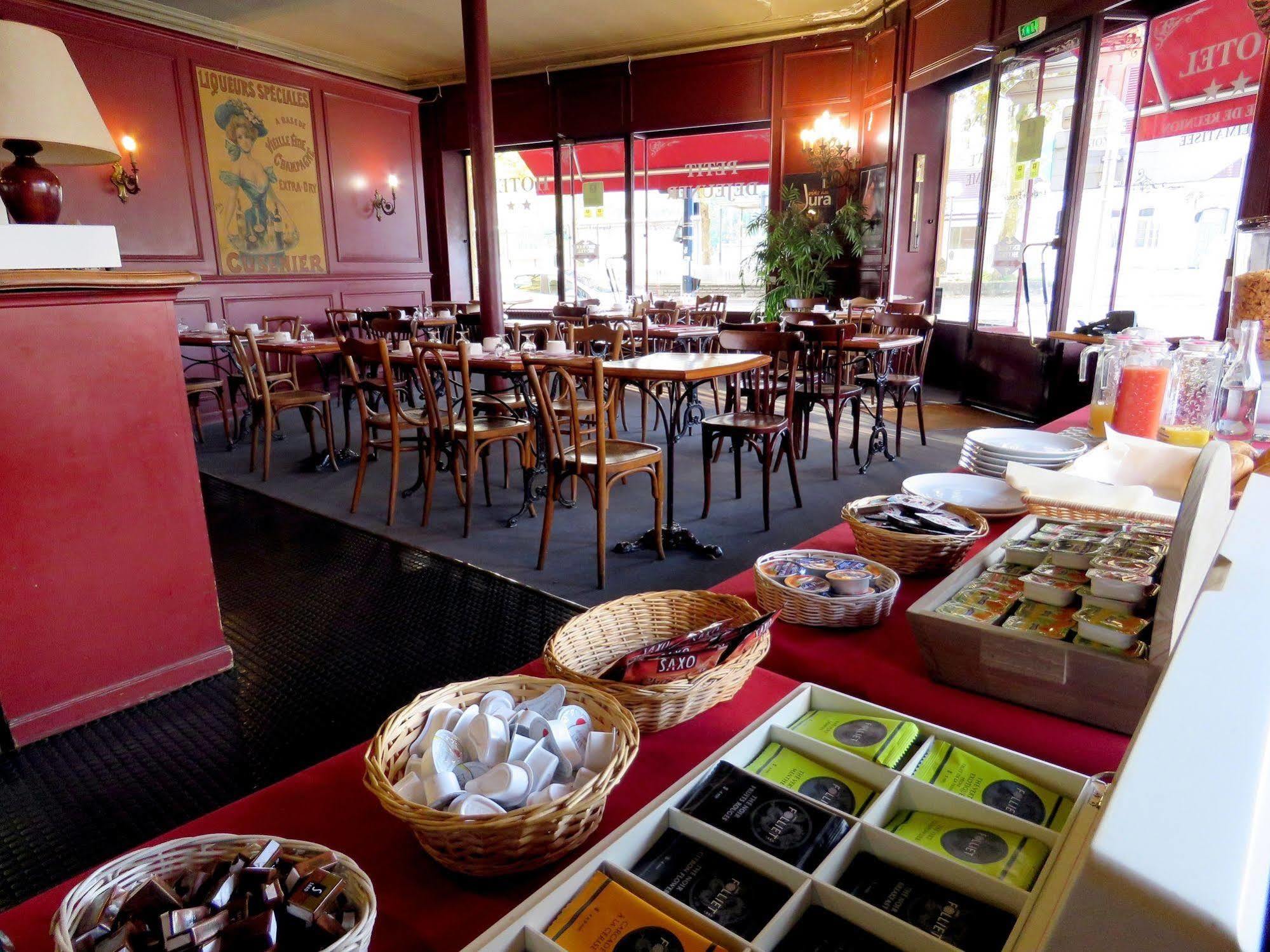 Hotel Terminus - Pizzeria Pizz'A Gogo - Salle De Sport - Face A La Gare Lons-le-Saunier Luaran gambar